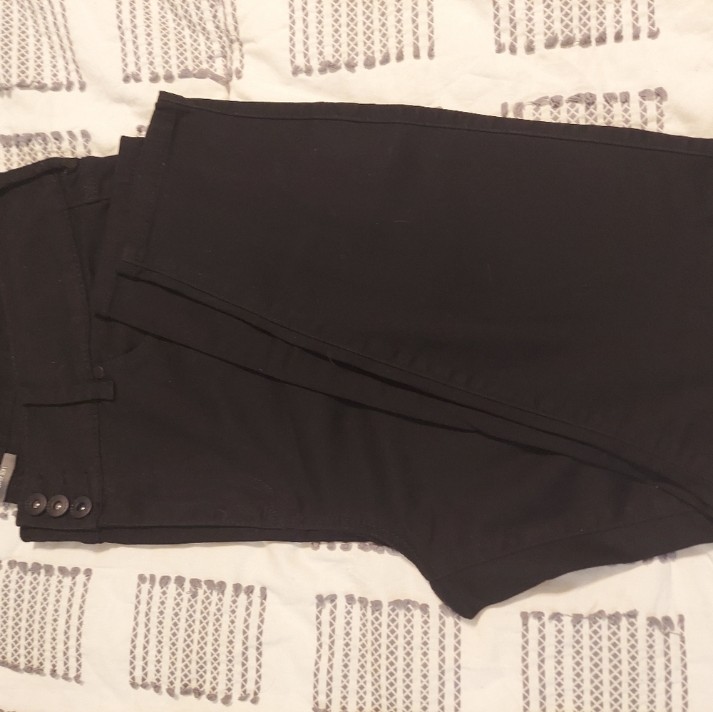 Torrid 20 SHORT Black Skinny Jeans